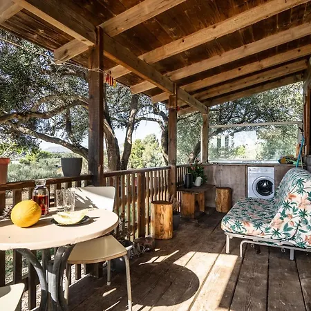 度假居 Wooden House Chavriáta